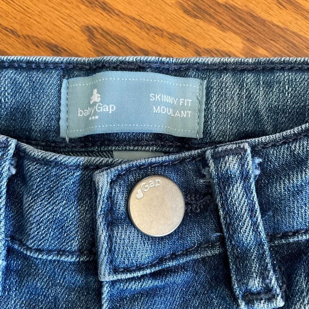 GUC babyGap Skinny Fit Moulant Denim Jeans, Sz 4